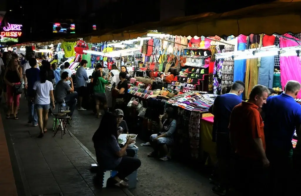 Patpong-Night-Market-Bangkok